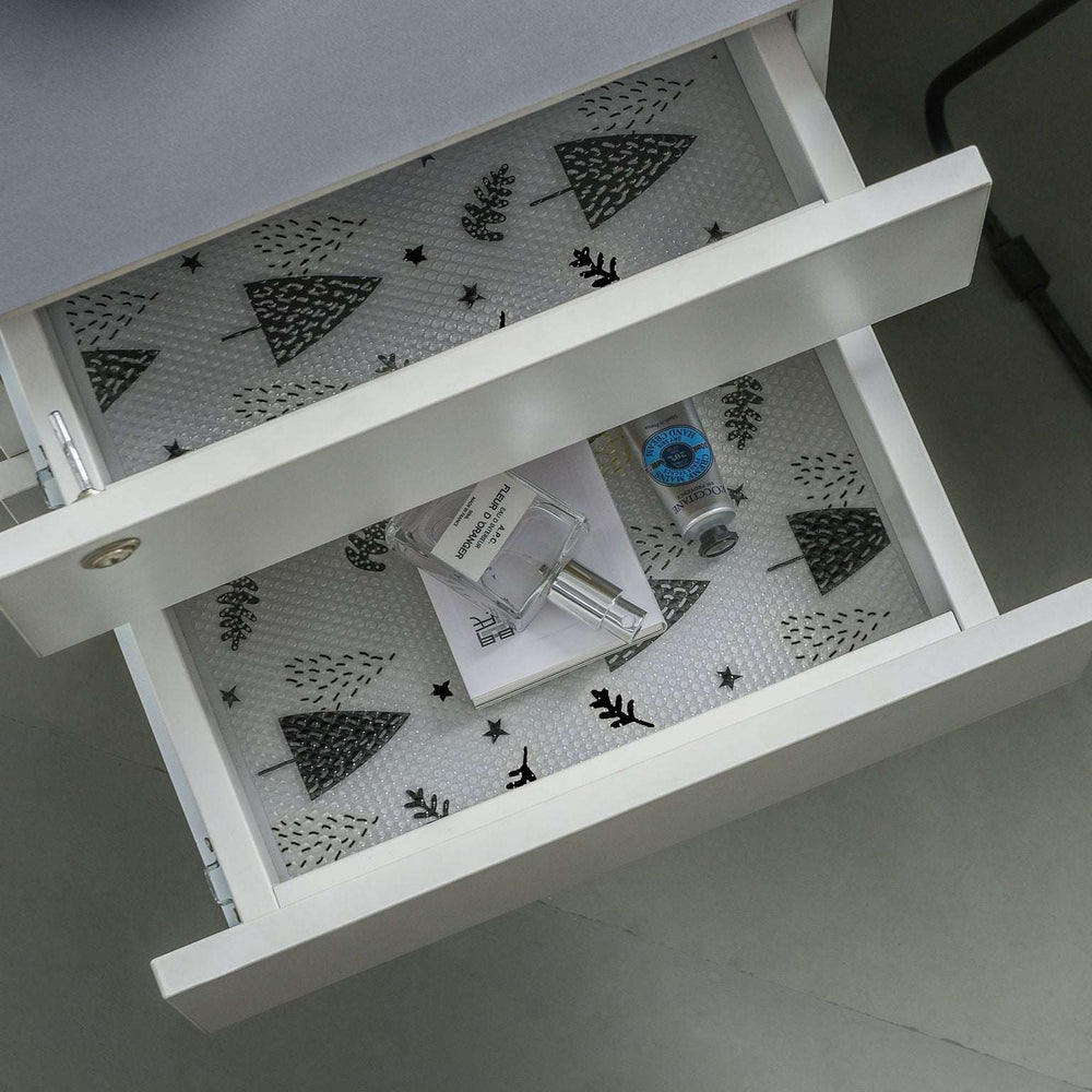 Non-Slip Plastic Shelf Liner Roll,(Random Design)